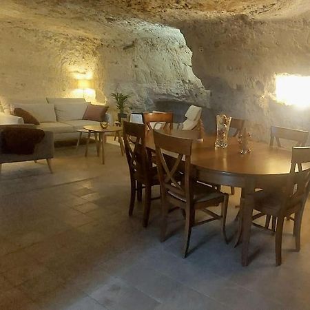 Troglo Entre Caves Et Chateaux 몬트리오스수르로아 외부 사진